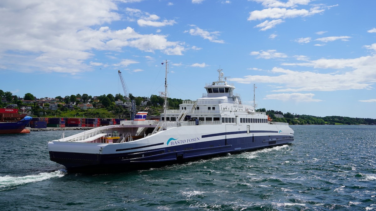 Elektrische vrachtschepen en ferry’s: vergroening scheepvaart gaat nog langzaam franz wender rom2EbGCaVA unsplash
