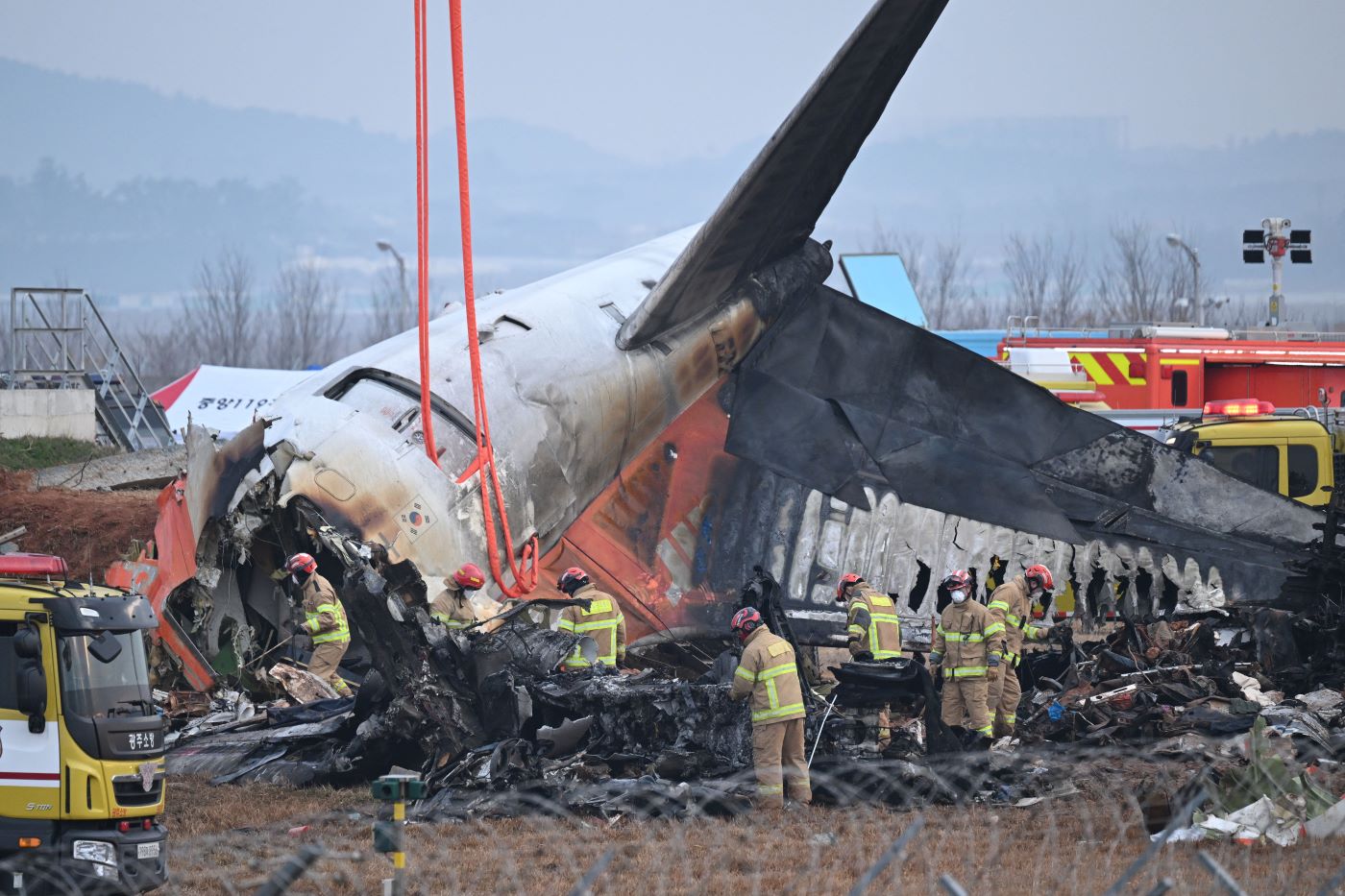 Zuid-Korea: politie doorzoekt vliegveld Muan na vliegtuigcrash