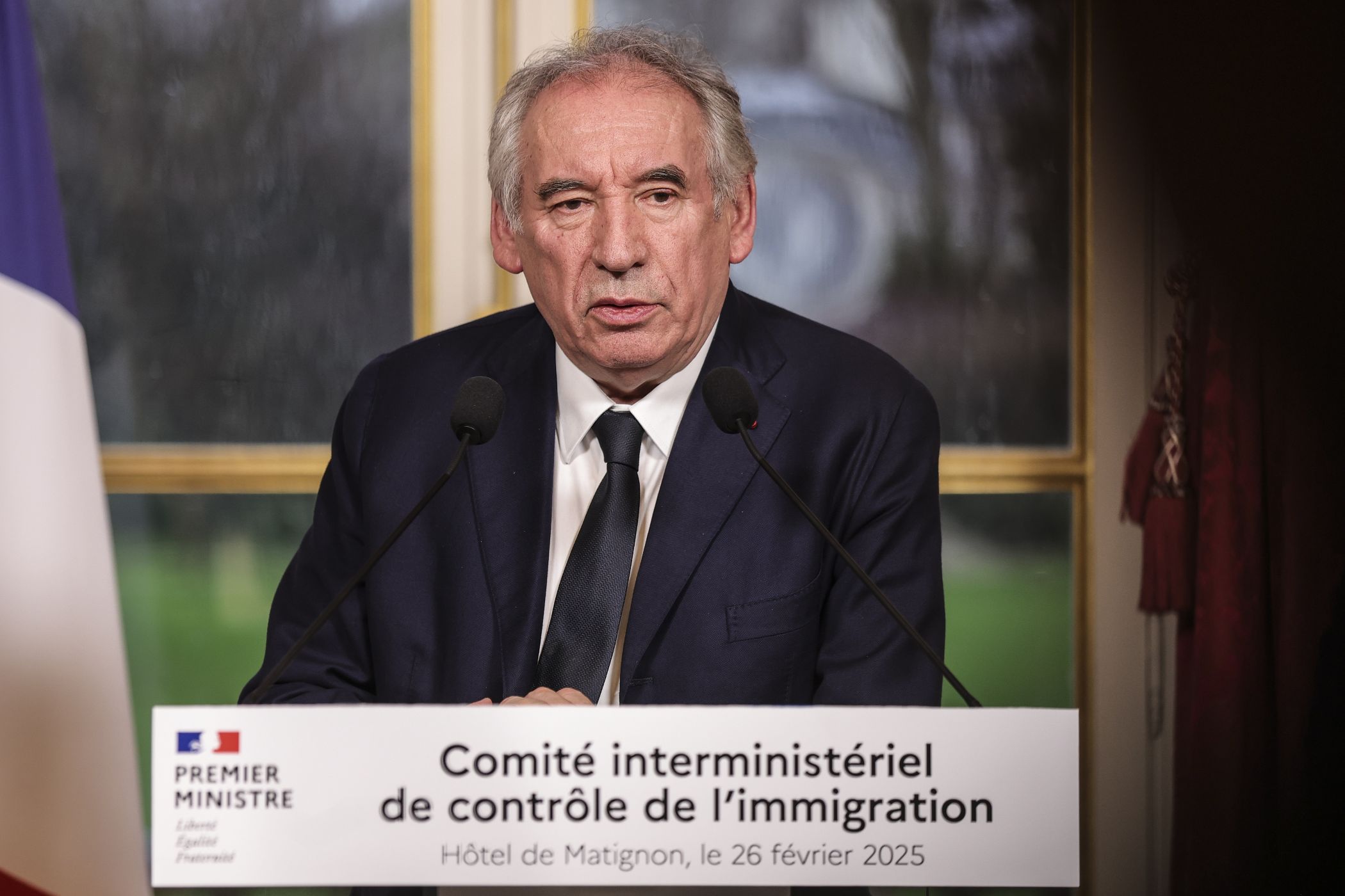 Frankrijk: premier François Bayrou wil akkoorden met Algerije herzien