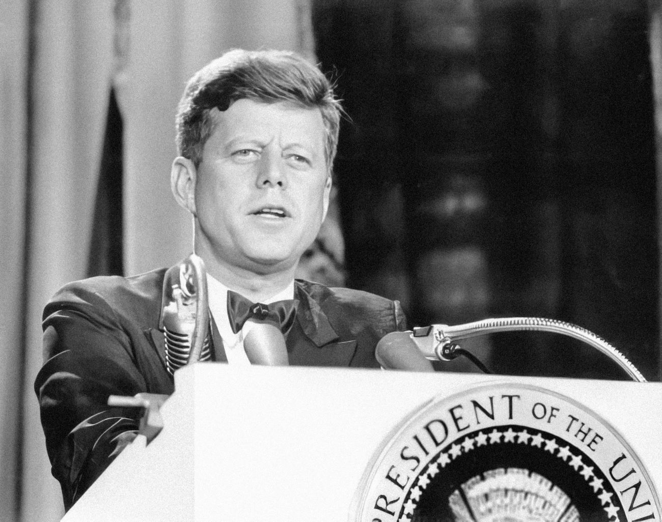 Wie heeft JFK vermoord?