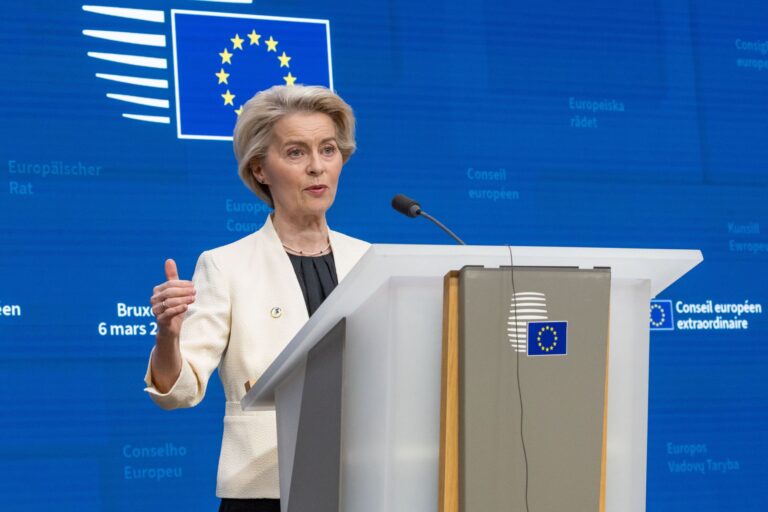 EU steunt plan van de EC om 800 miljard euro voor herbewapening uit te trekken
