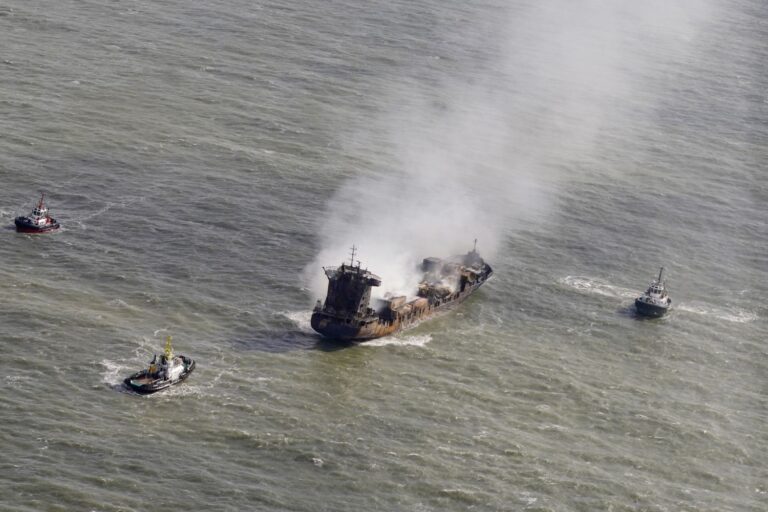 Incident in de Noordzee: vrachtschip botst tegen Amerikaanse tanker aan