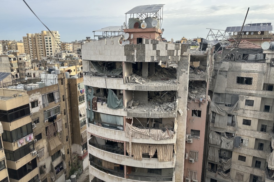 Hezbollah-functionaris gedood bij Israëlische aanval op Beiroet Verwoest gebouw in Beirout_Libanon
