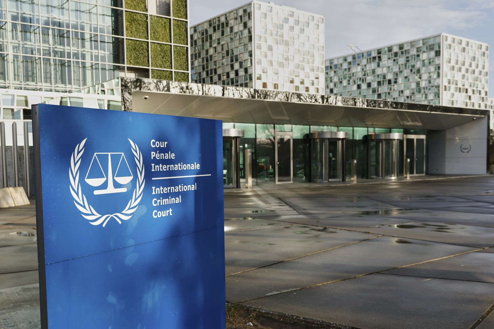 VS leggen sancties op aan vier rechters van het Internationaal Strafhof