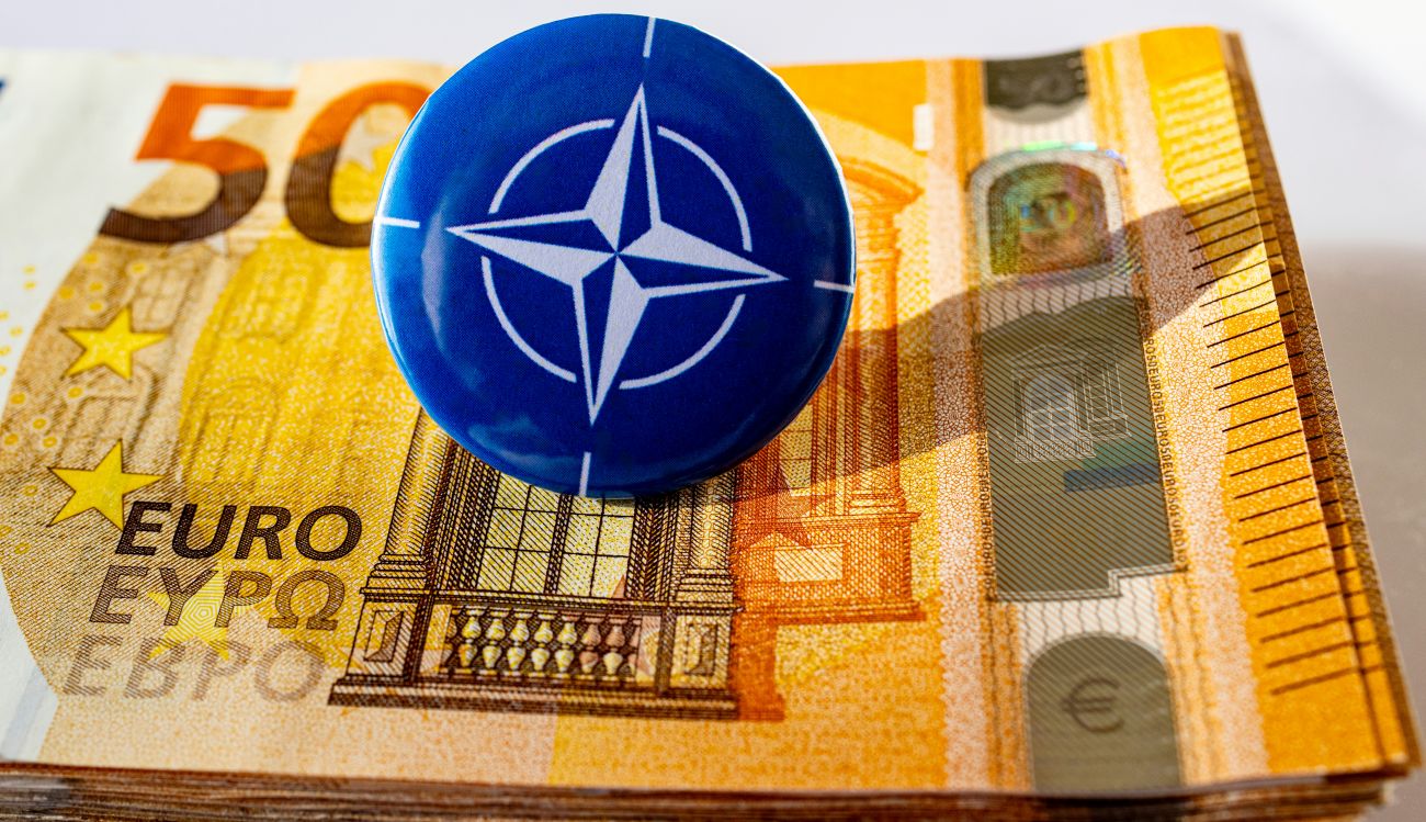 NAVO-landen komen overeen defensie-uitgaven te verhogen naar 5 procent van bbp