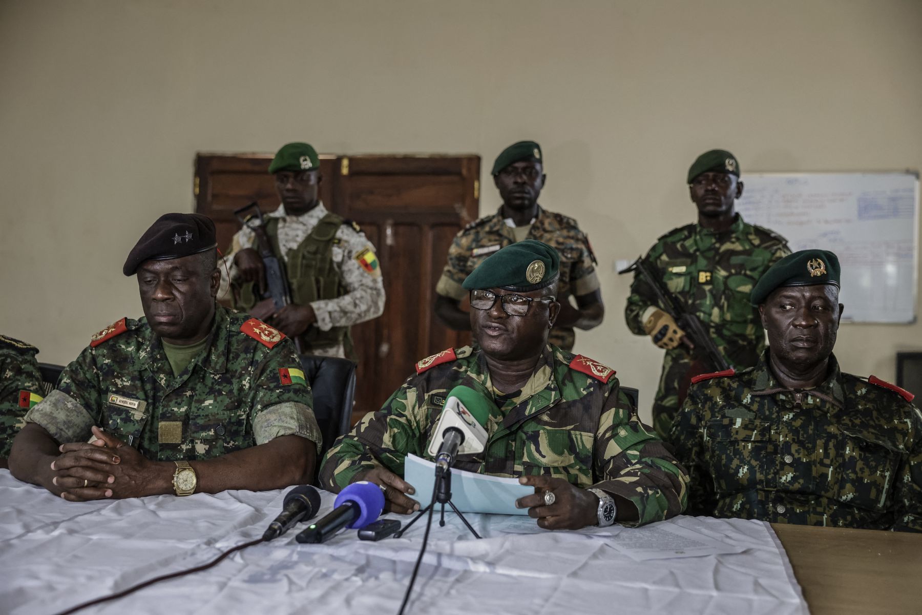 Staatsgreep in Guinee-Bissau: president Embaló gearresteerd