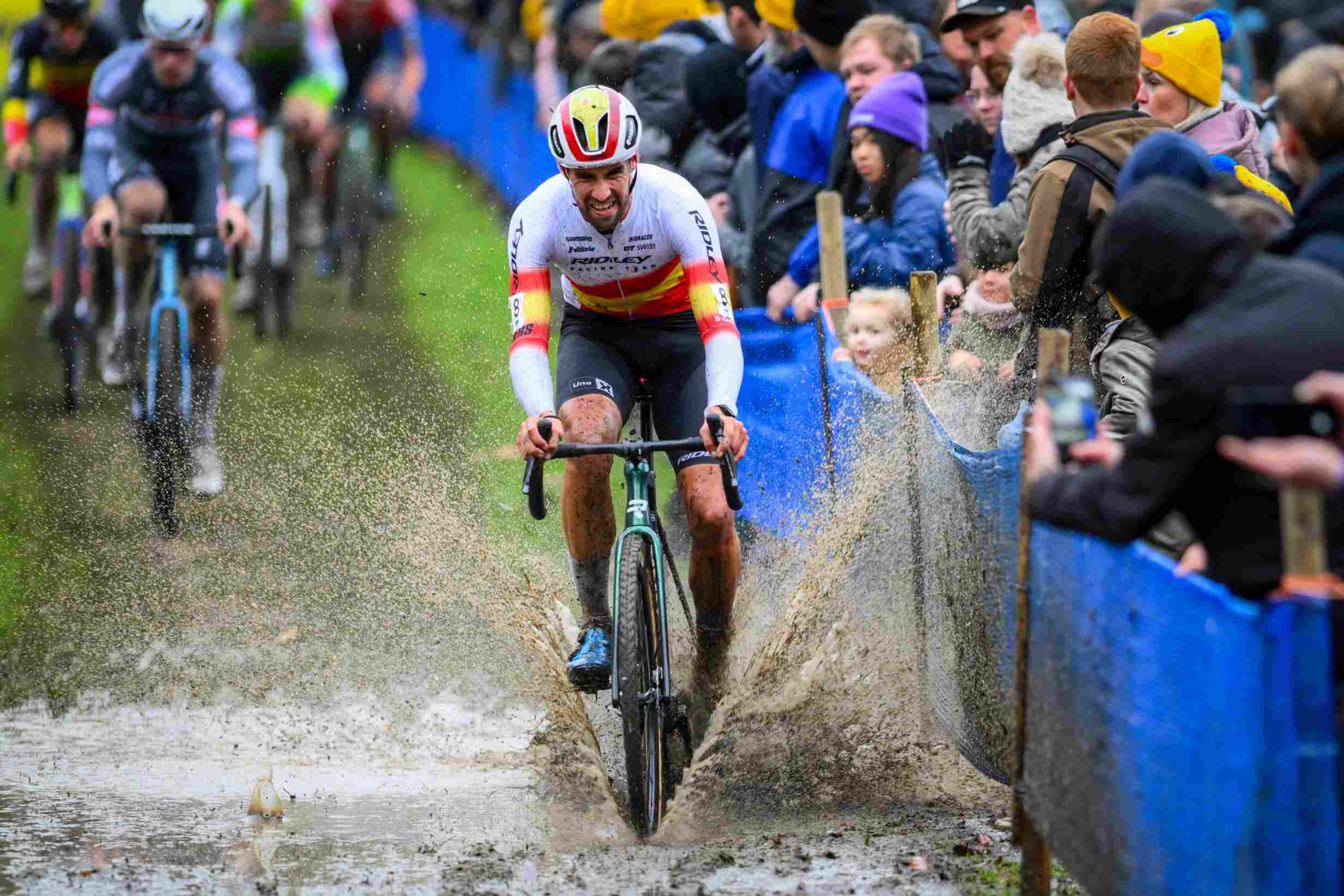Spaans crosswielrennen en een Noorse handballegende