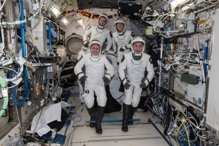 Crew 11-missie om medische redenen van het ISS geëvacueerd