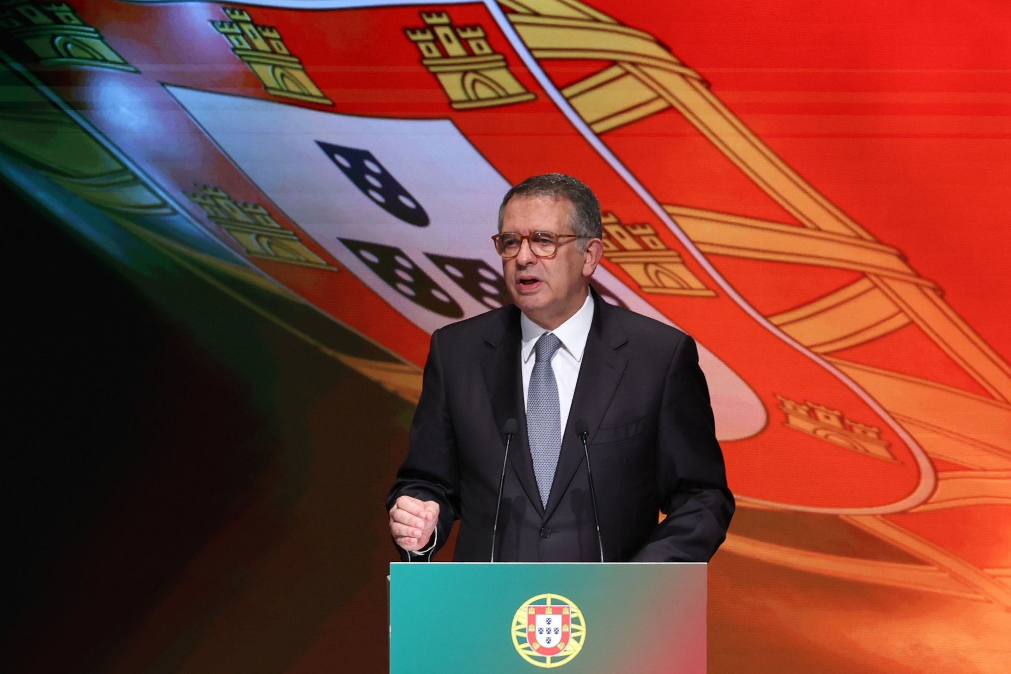 Portugal: socialist Seguro verplettert extreemrechts en wint verkiezingen
