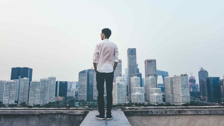 Chinese schijnkantoren: betalen om te doen alsof je werkt