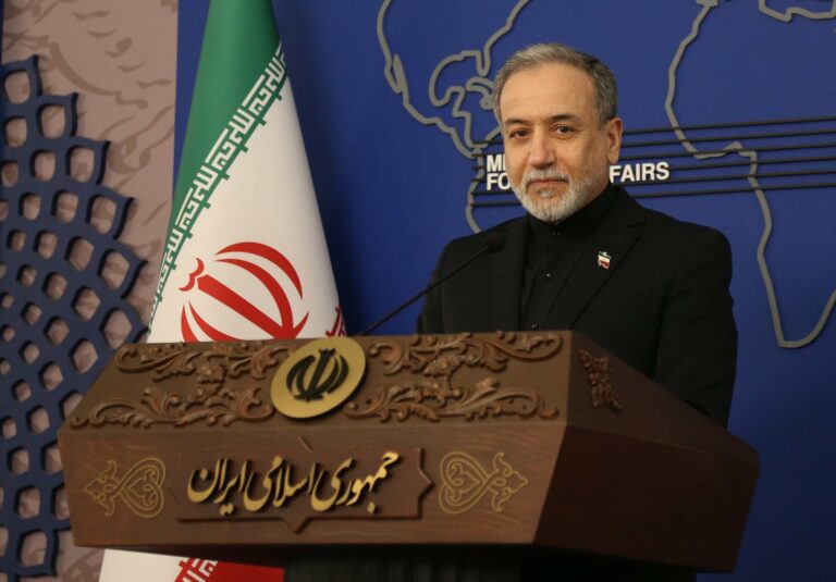 Iran: buitenlandminister Araghchi brengt bezoek aan Poetin in Moskou