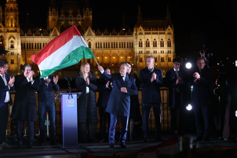 Hongarije: Péter Magyar maakt einde aan jarenlange hegemonie van Orbán Hongarije: Péter Magyar maakt einde aan jarenlange hegemonie van Orbán