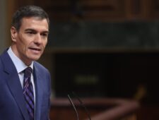 Hoe Pedro Sánchez de Europese aartsvijand van Donald Trump werd