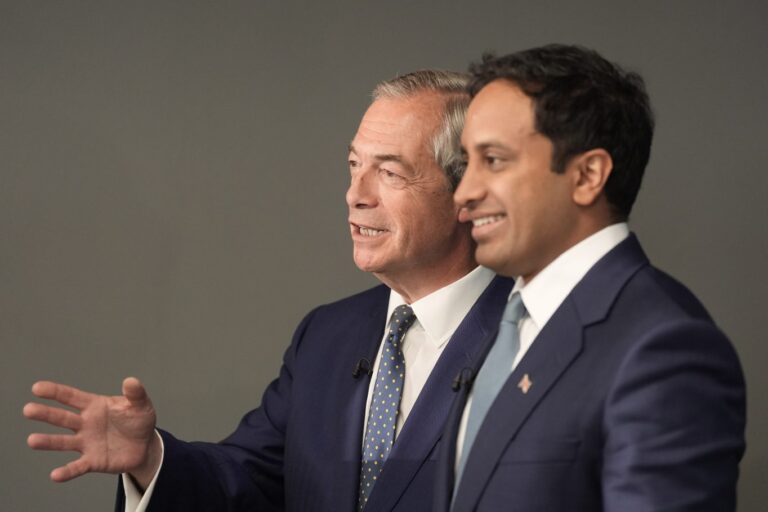 Nog niet bang voor een Britse dictatuur? Toch is daar alle reden toe