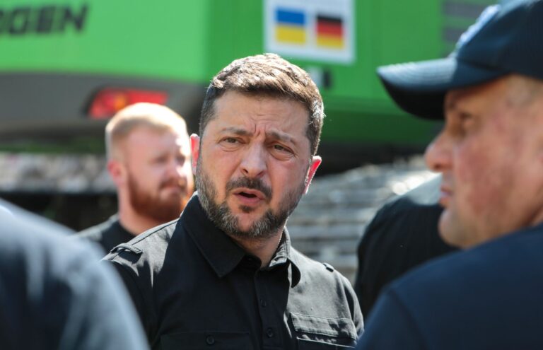 Kyiv: tot nu toe 27 doden door luchtaanval, Zelensky belooft wraak Kyiv: tot nu toe 27 doden door luchtaanval, Zelensky belooft wraak