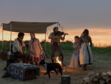The Little House on the Prairie, sportschoolliteratuur & meer