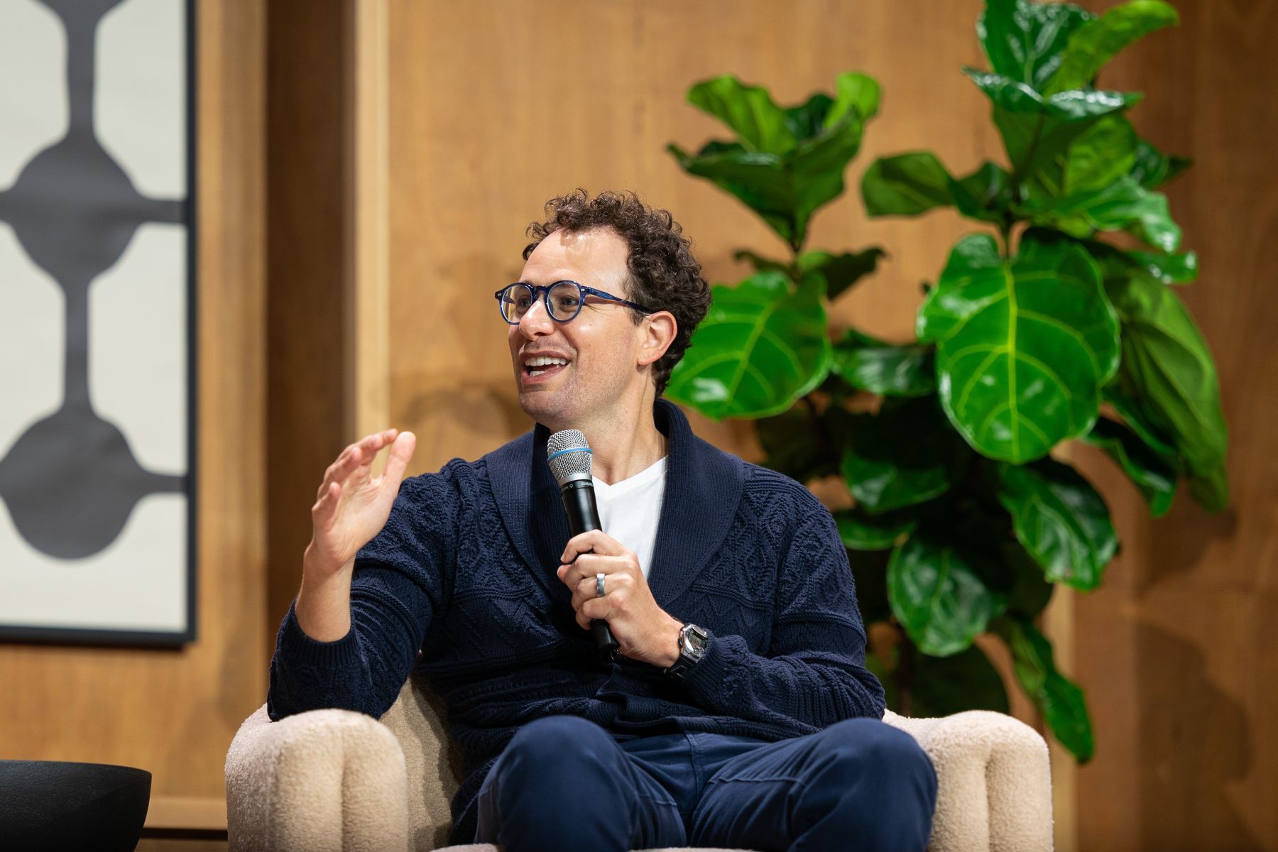 CEO van Anthropic doet oproep om de ontwikkeling van AI te vertragen