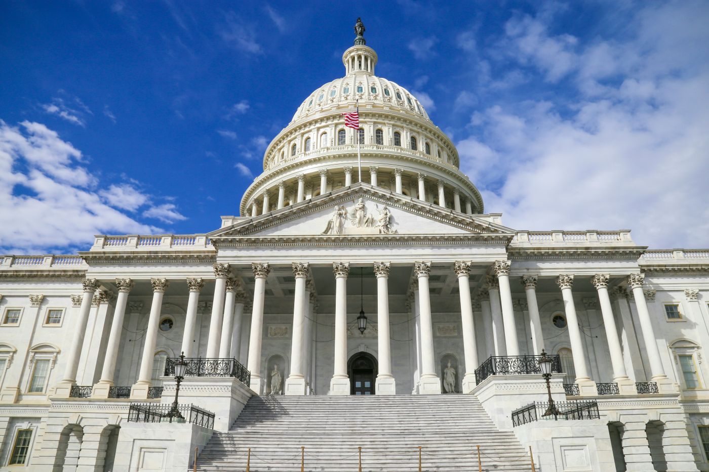Amerikaans Congres neemt nieuw sanctiepakket tegen Rusland aan