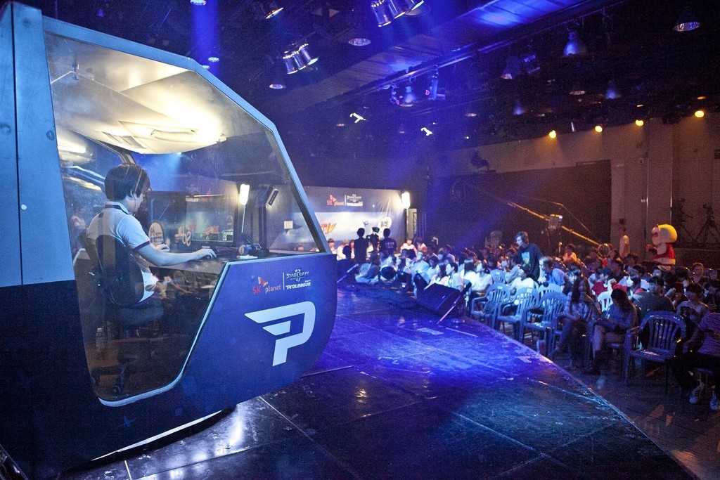 SK Planet Starcraft Proleague game in het e-Sports Stadium in Seoul. – © Jean Chung / Bloomberg