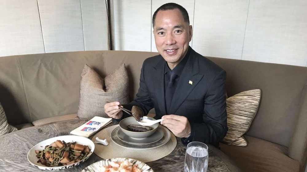 Klokkenluider Guo Wengui. – © Twitter