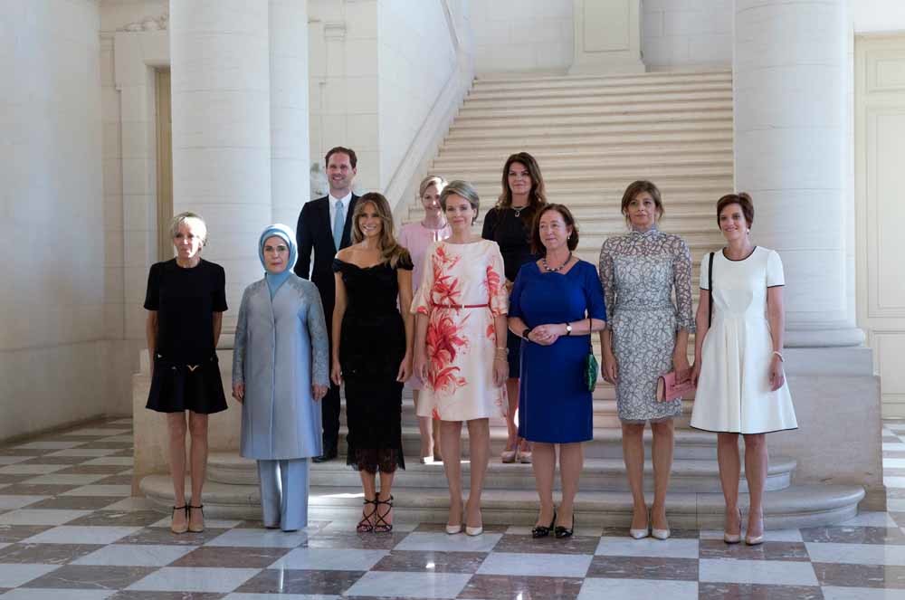  De First Ladies en de First Husband. – © Virginia Mayo / HH