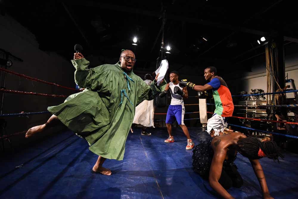 Performance in samenwerking met The Hillbrow Boxing Club – © Stella Olivier