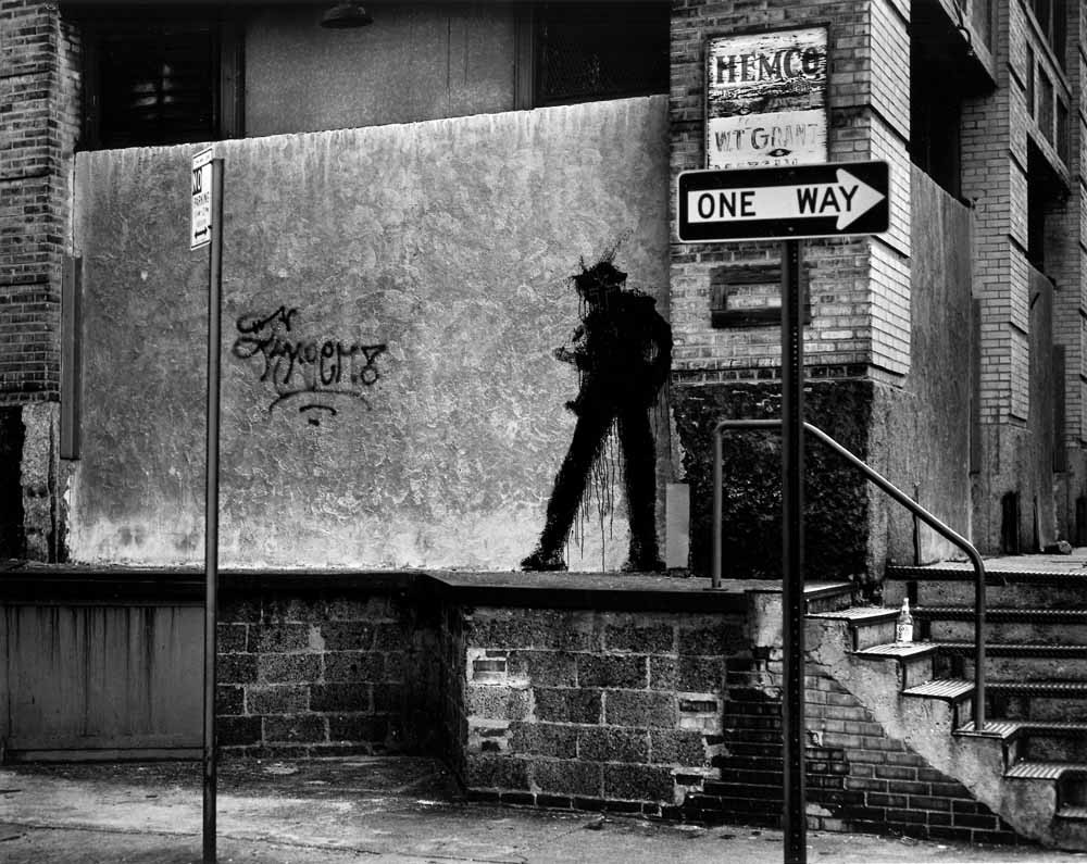 One Way. – © Hank O'Neal, 1981-’82 / Alle beelden zijn courtesy van Woodward Gallery, NYC archives.
