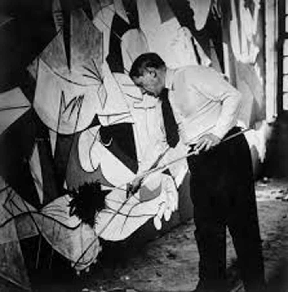 © Museo de Reina Sofia, Madrid