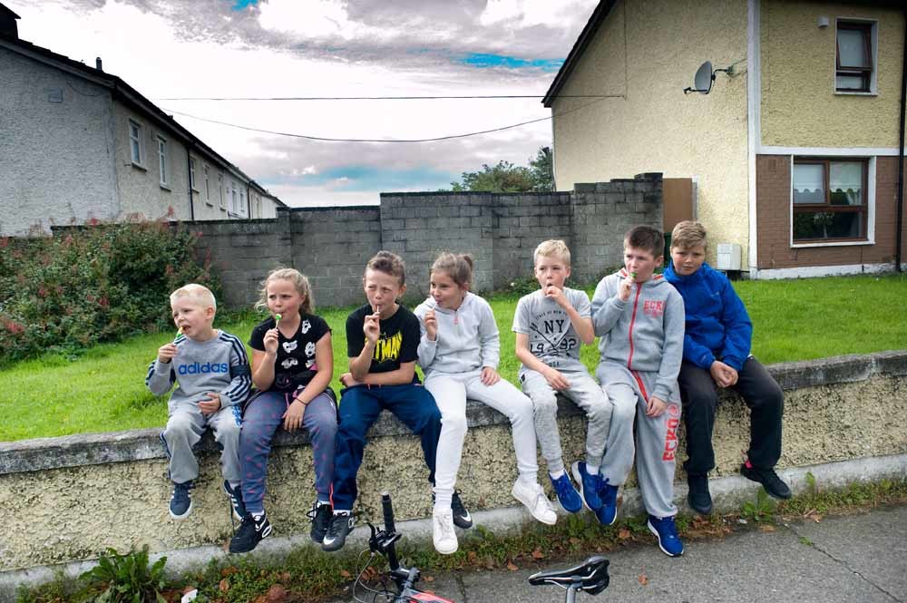 Ierse kinderen in de wijk Ballymun in Dublin. – © Piet den Blanken / Hollandse Hoogte