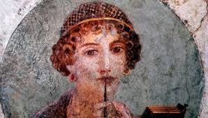 Sappho, een van de grootste dichteressen van de antieke wereld, begon haar carrière in Ionië, om te eindigen in Zuid-Italië. Het is onduidelijk of ze ooit op het Griekse vasteland is geweest.