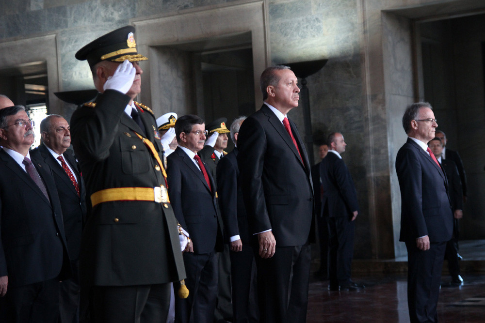 De Turkse president bij het graf van Mustafa Kemal Atatürk. – © Getty Images