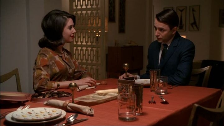 Pete Campbell (Vincent Kartheiser) en zijn vrouw Trudy (Alison Brie Schermerhorn).