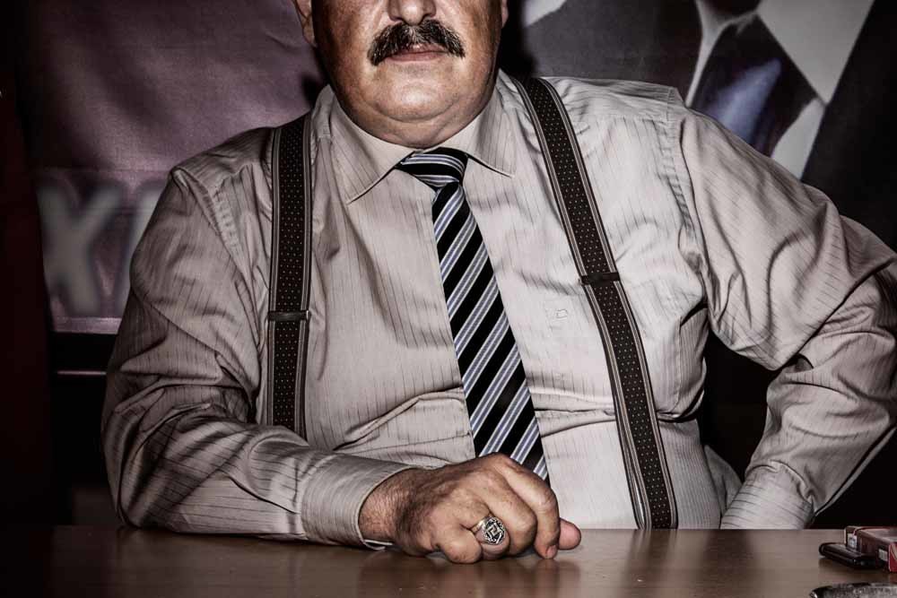 Christos Pappas (54), parlementslid en vicepresident van de Gouden Dageraad. De politie vond wapens en nazimemorabilia in zijn woning. 