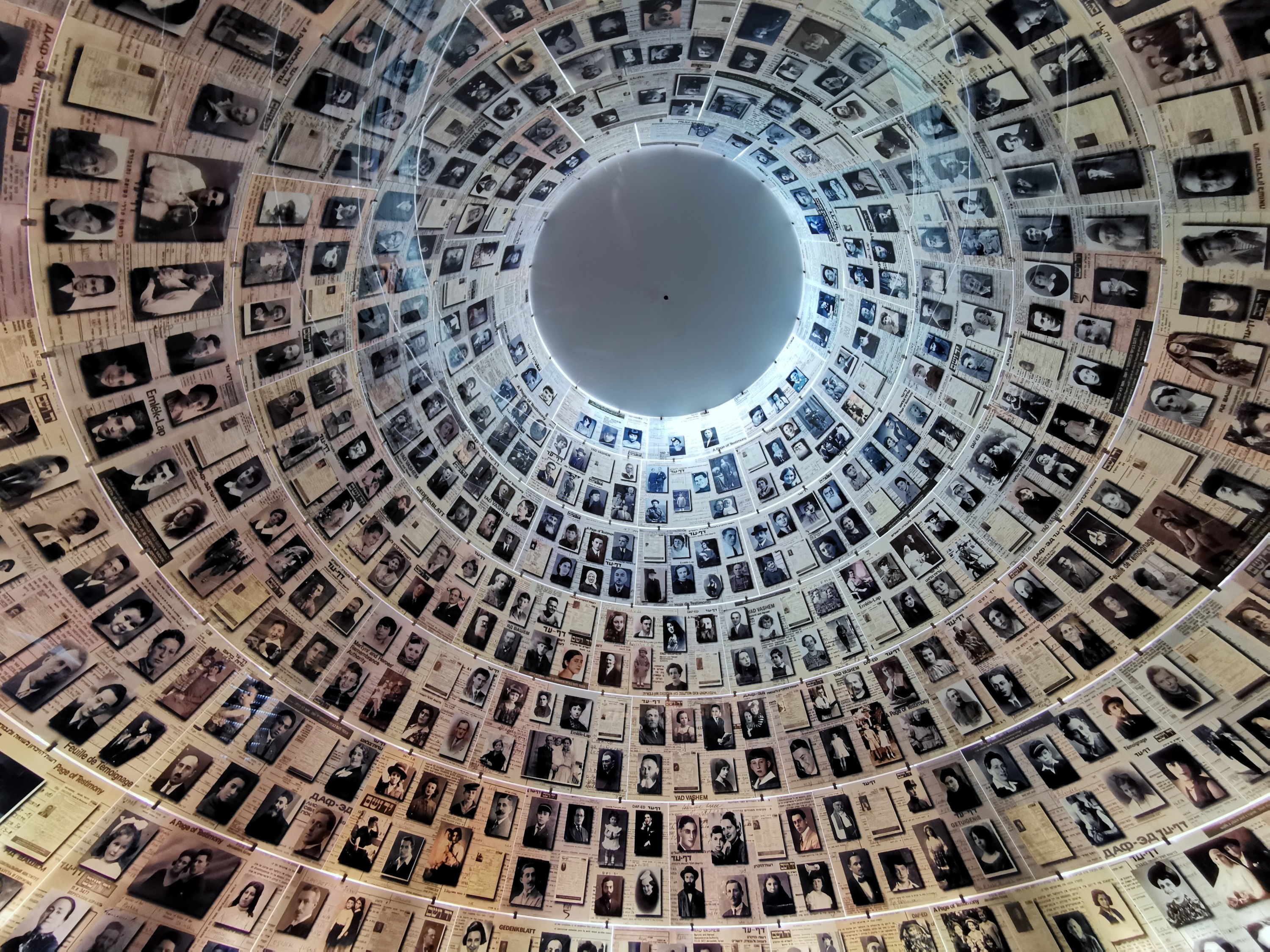 © Yad Vashem / Unsplash