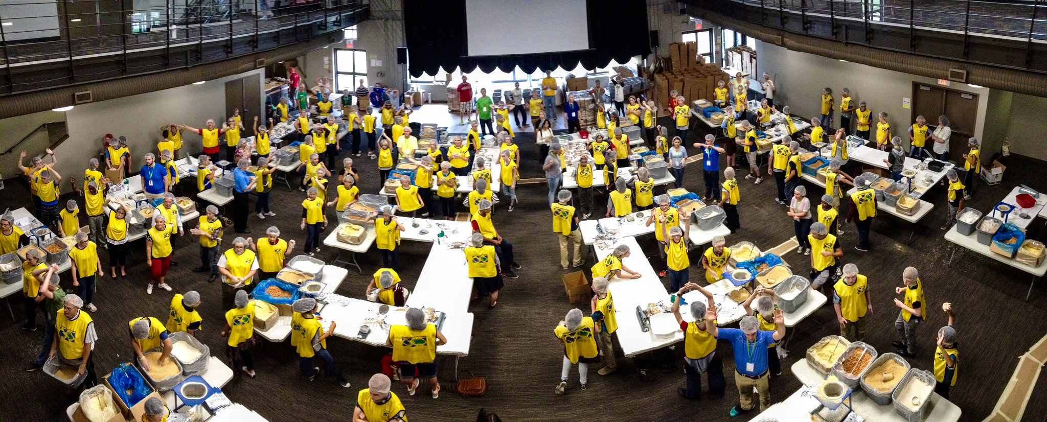 Voedselbank in Waterloo, Ontario – © Feed My Starving Children /  Flickr Creative Commons