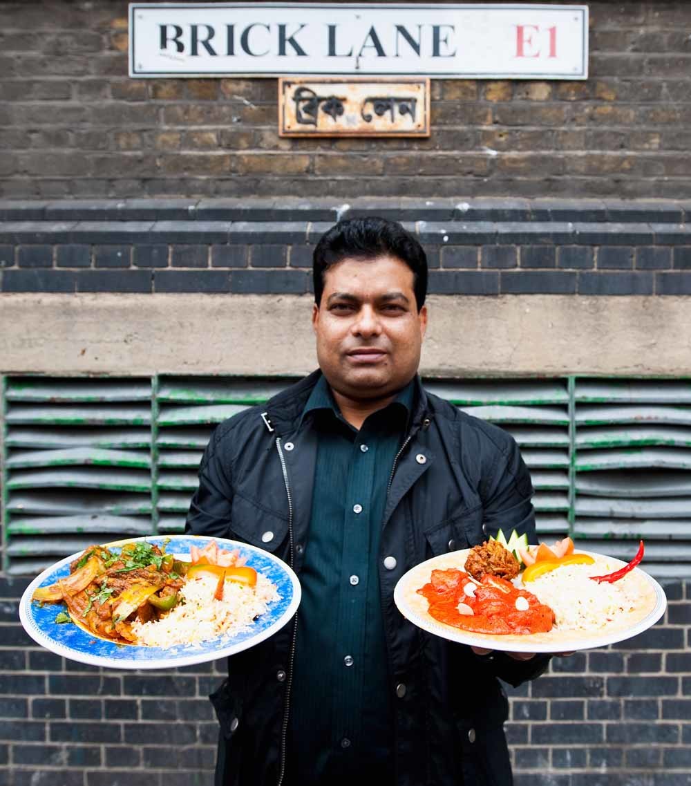 Vers gemaakte curry op het Brick Lane Curry Festival in 2009. – © Marco Secchi / Getty