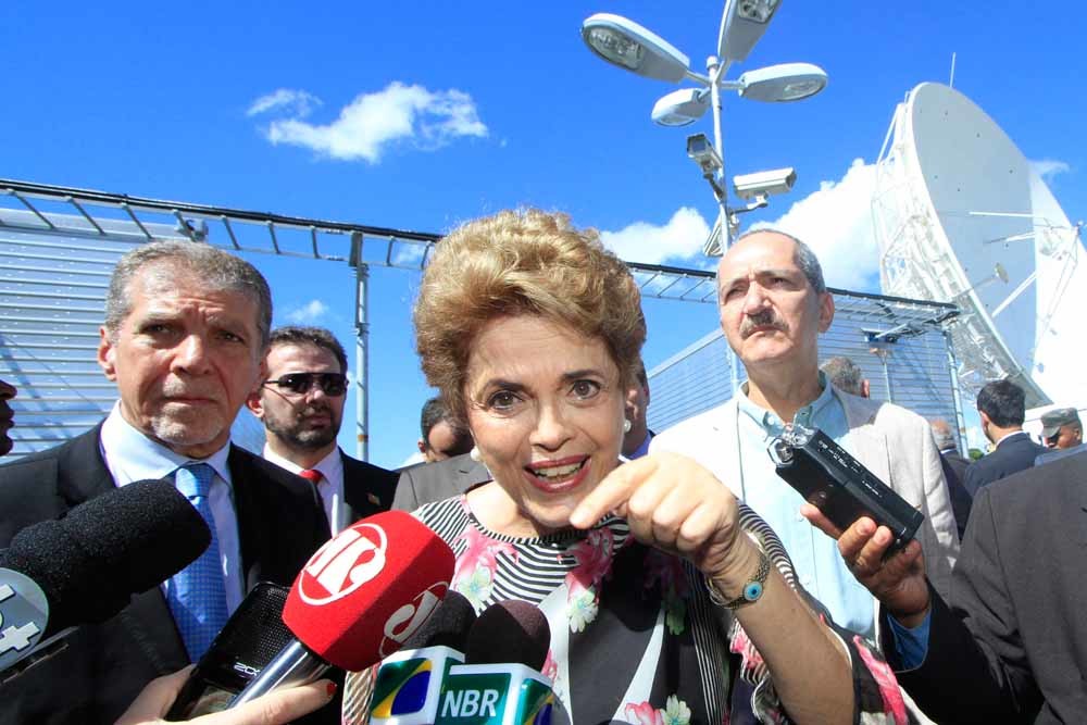 Dilma Rousseff en haar partij zijn door corruptie en economische tegenslag  bijzonder impopulair geworden. – © Sergio Kremer / Getty