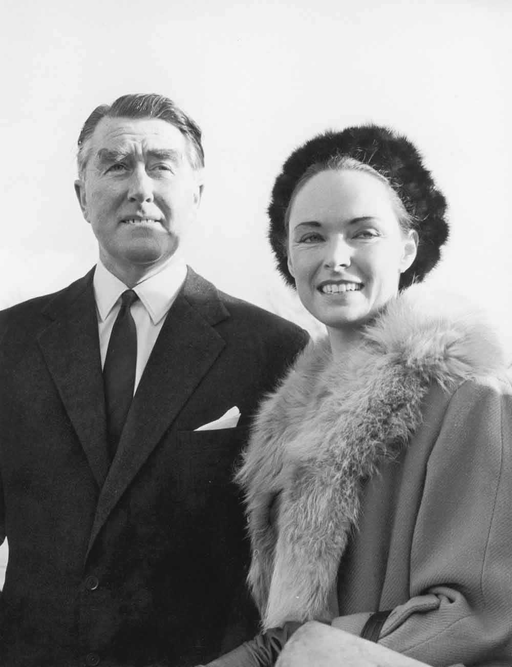 Bates en zijn echtgenote, in de tijd dat hij nog gewoon bij Radio Essex werkte. – © Getty