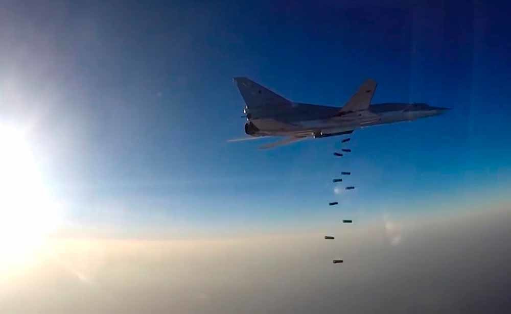 De eerste Russische luchtaanval boven Aleppo tegen ISIS en Al-Nusra Front, 16 augustus 2016. – © TASS  TASS via Getty Images
