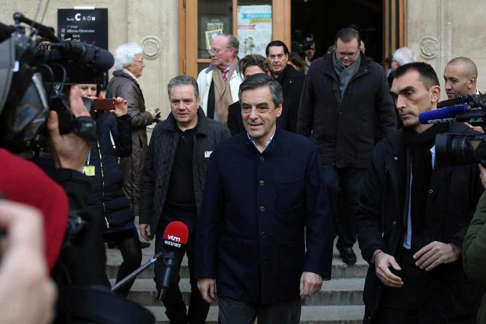 François Fillon nadat hij zijn stem heeft uitgebracht in Parijs. – © HH